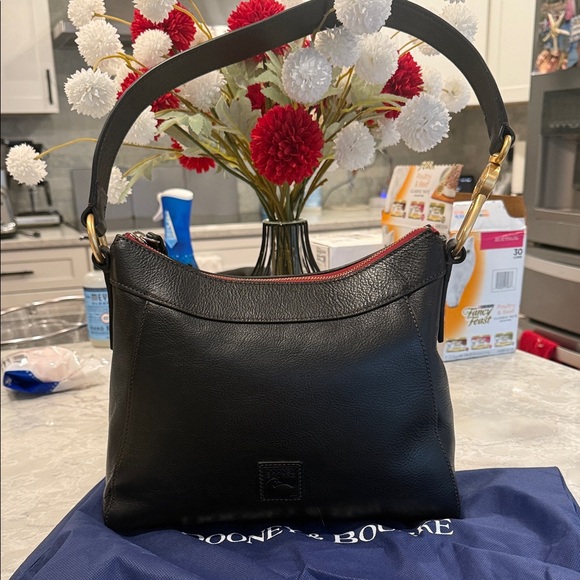 Dooney and Bourke large Cassidy Florentine shoulder/hobo - Picture 2 of 10